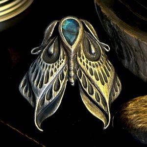 Bloodmilk Labradorite Grief Moth Ch 2. Size 8.25